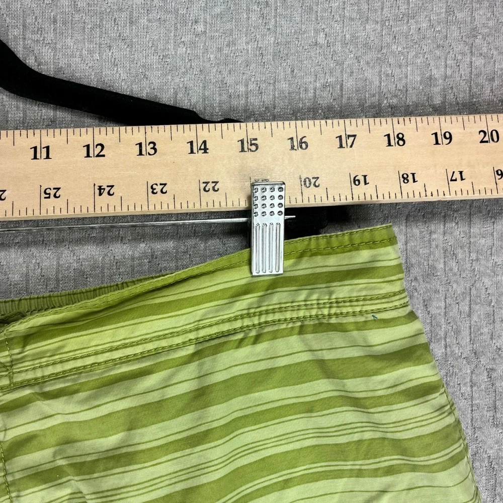 Vintage Tommy Bahama Pin Up girl pirate Board Shorts Men XL (35) swim‎ trunks
